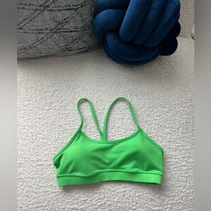 Green Lululemon sports bra